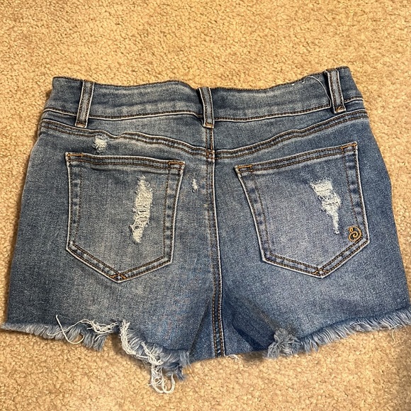 Indigo Rein High Waisted Hi/Low Shorts - Picture 3 of 6